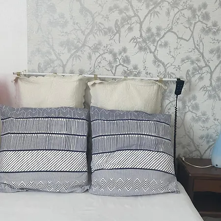 La Bonne Maison 3 לינה וארוחת בוקר טרואה