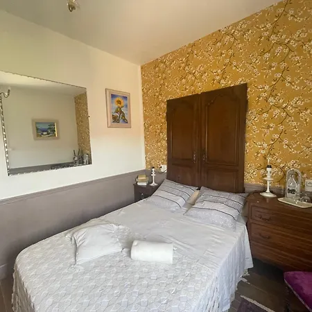 La Bonne Maison 3 Couette-café 3*