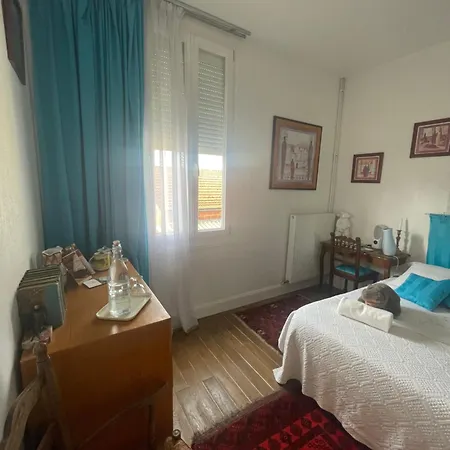 La Bonne Maison 3 Couette-café 3*