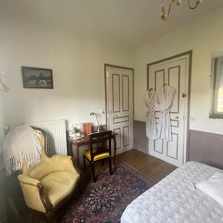 La Bonne Maison 3 Couette-café